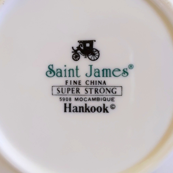 NWOT. Hankook Saint James Fine China Super Strong Plates with Design (2pcs). - Picture 4 of 4